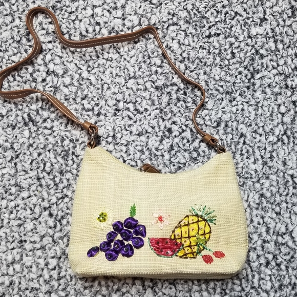 Cherokee Handbags - Cherokee Fruit Purse 🍇🍒